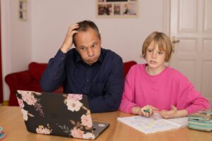 Jak załatwić nauczanie indywidualne w szkole? Kompleksowy przewodnik