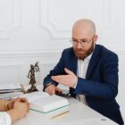 Doradca restrukturyzacyjny – kiedy go potrzebujesz i jak może pomóc Twojej firmie?